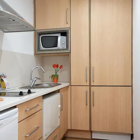Apartman Flateli Ballesteries 26 B *